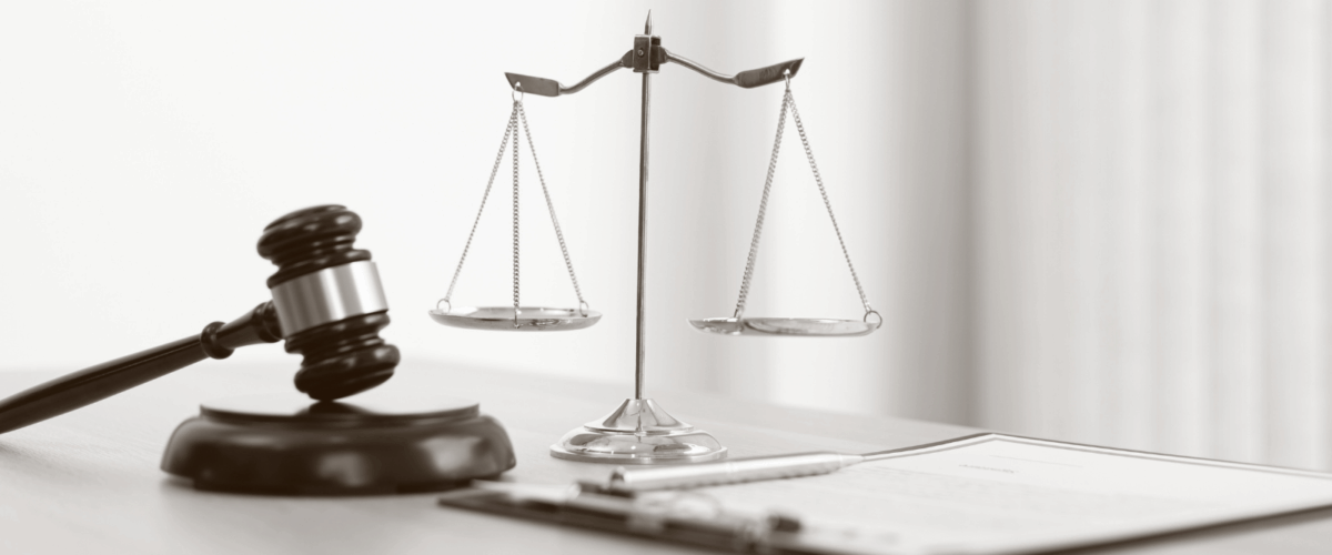 خطوات توثيق عقود الشركات في السعودية